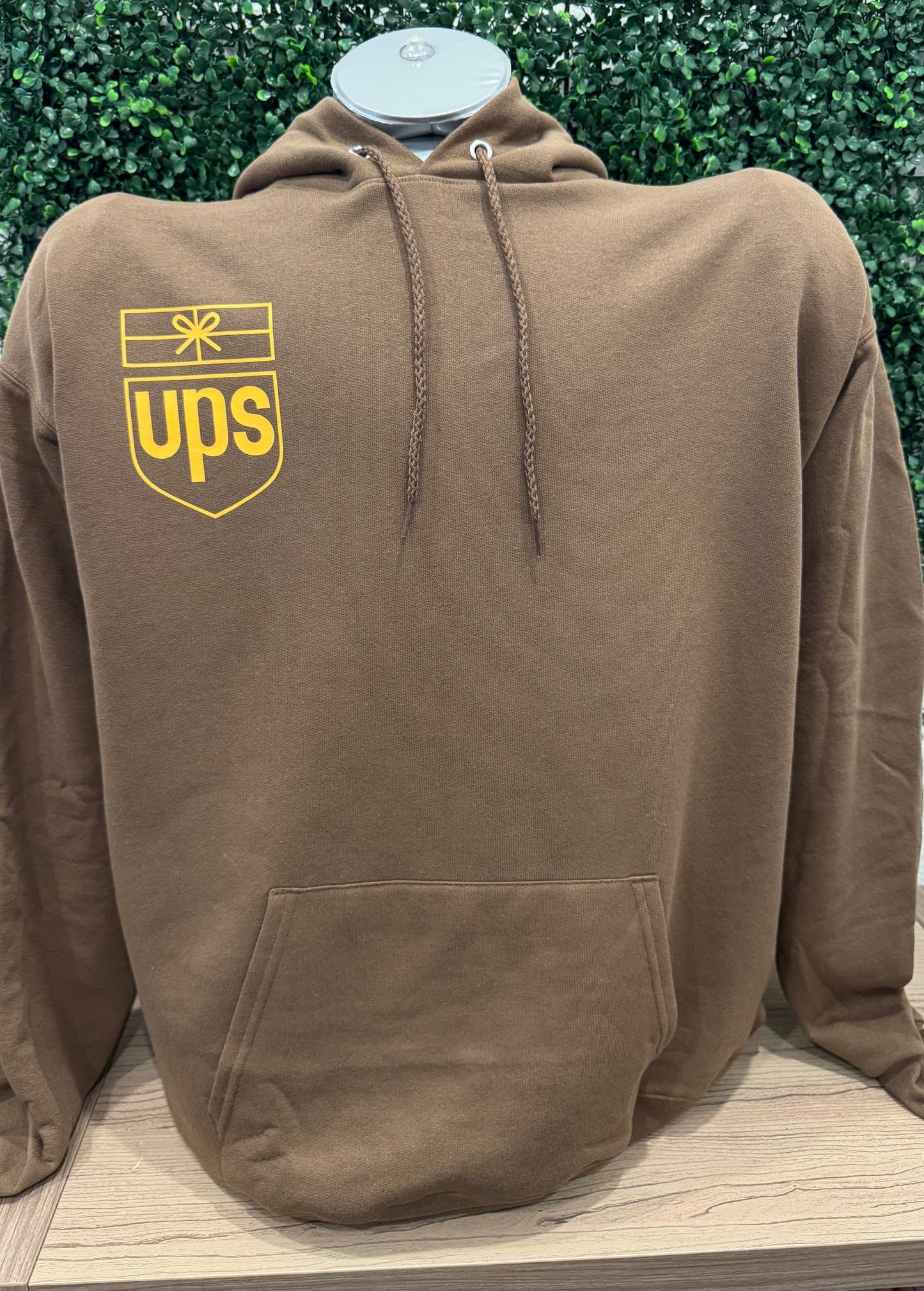 UPS Retro Logo Screen Printed Midweight Hooded Sweatshirt in brown cotton-poly blend with classic design.